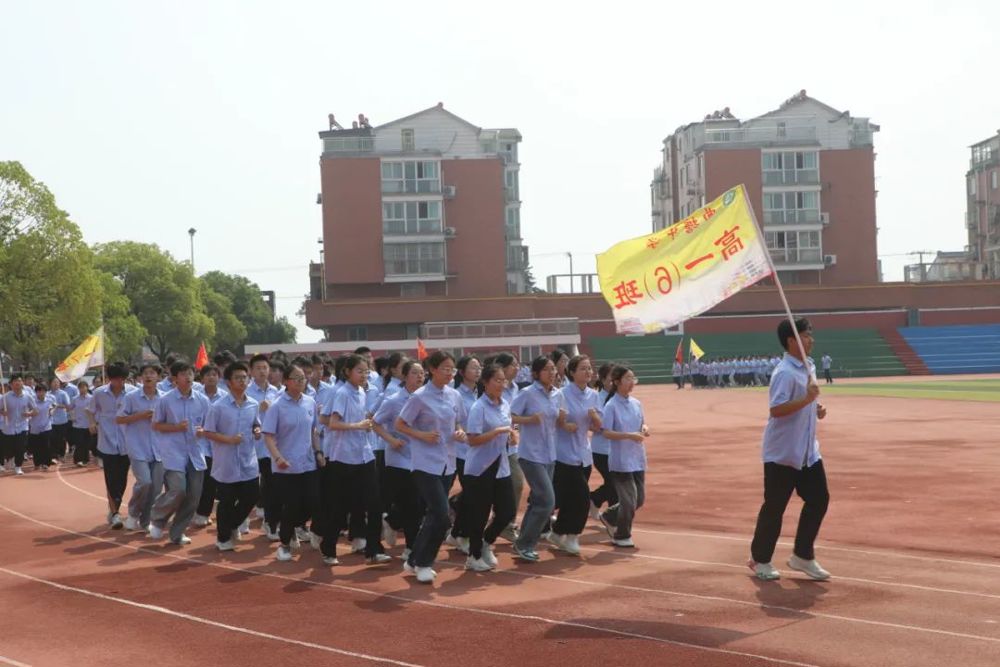 6cbc55bc25f24b8fac9fed870ebe3780.jpg